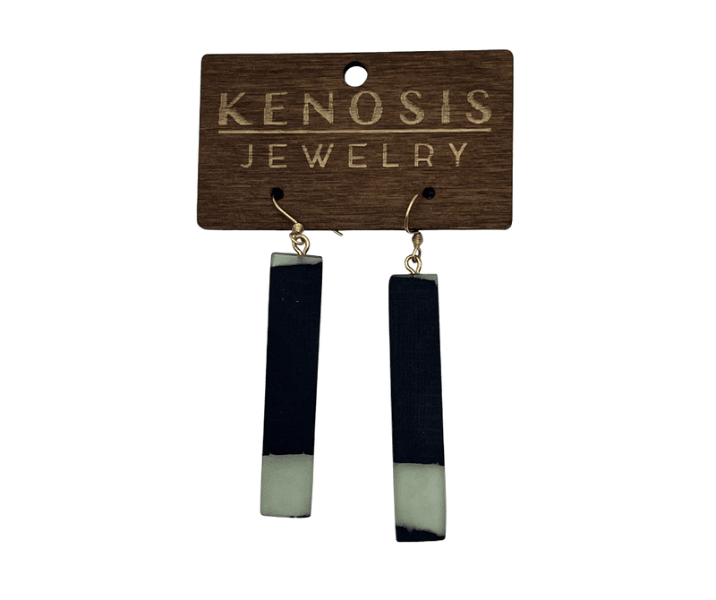 Ebony & Ivory – Håndlagde rektangulære øredobber